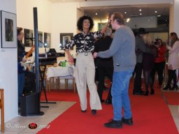 Fashion Show in der Contemplor Galerie Wien am 16. 03. 2024